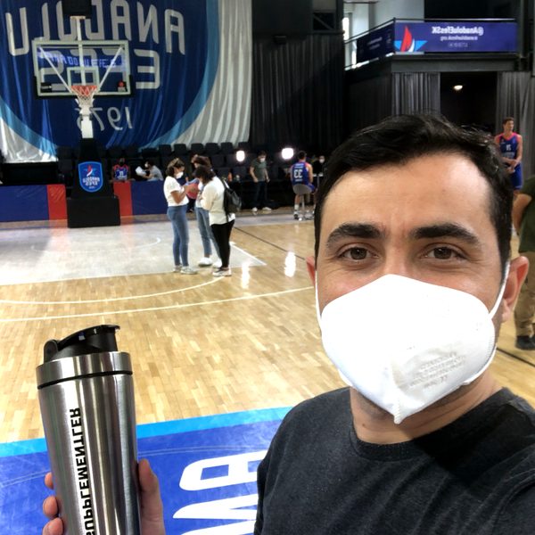 Anadolu Efes maçında, Supplementler
